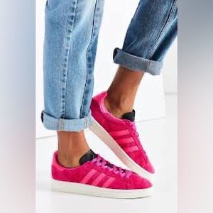 Hot pink Adidas Campus sneakers with neon pink stripes men's 8.5/women's 10.5